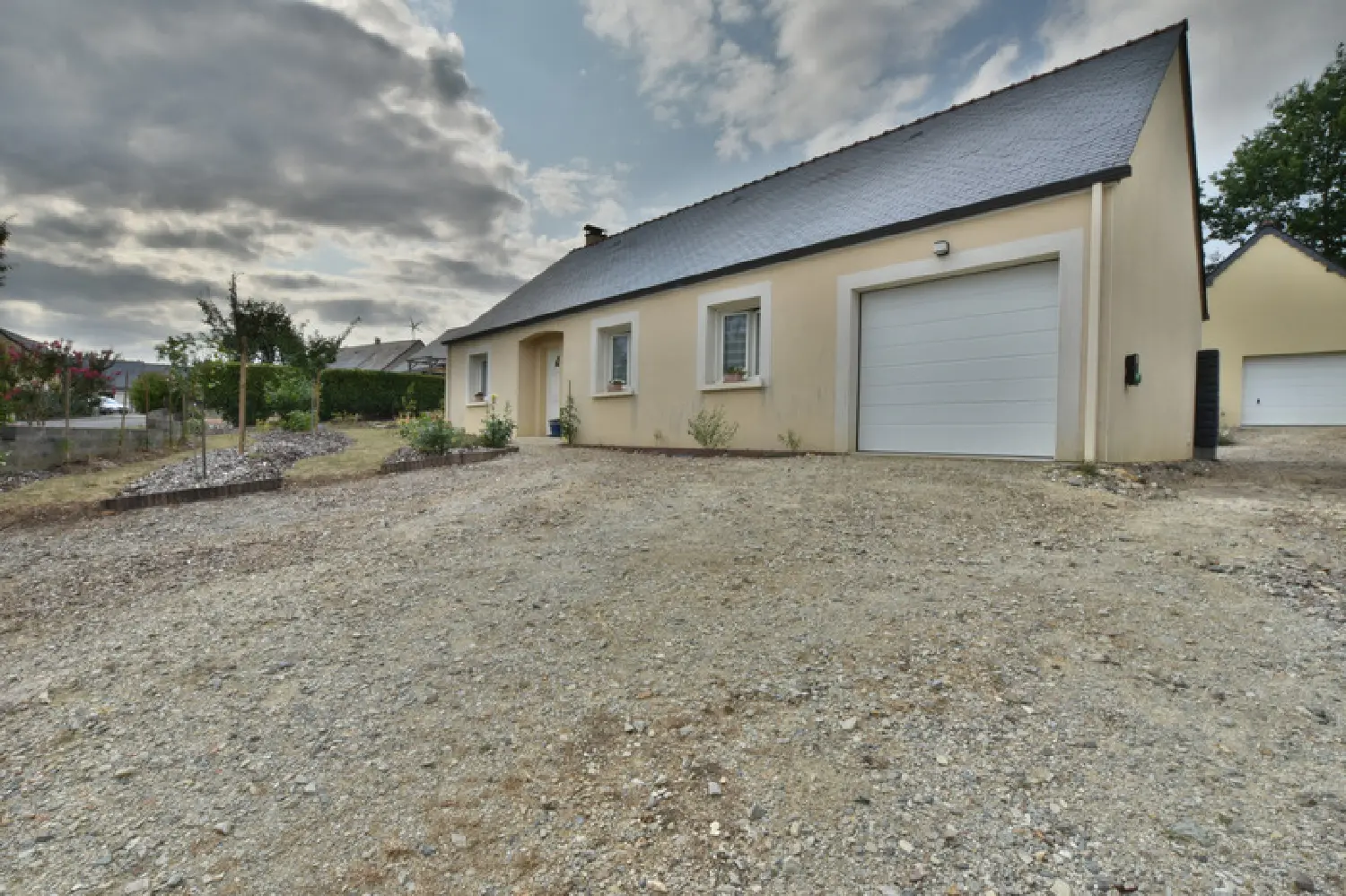  te koop huis Seiches-sur-le-Loir Maine-et-Loire 1
