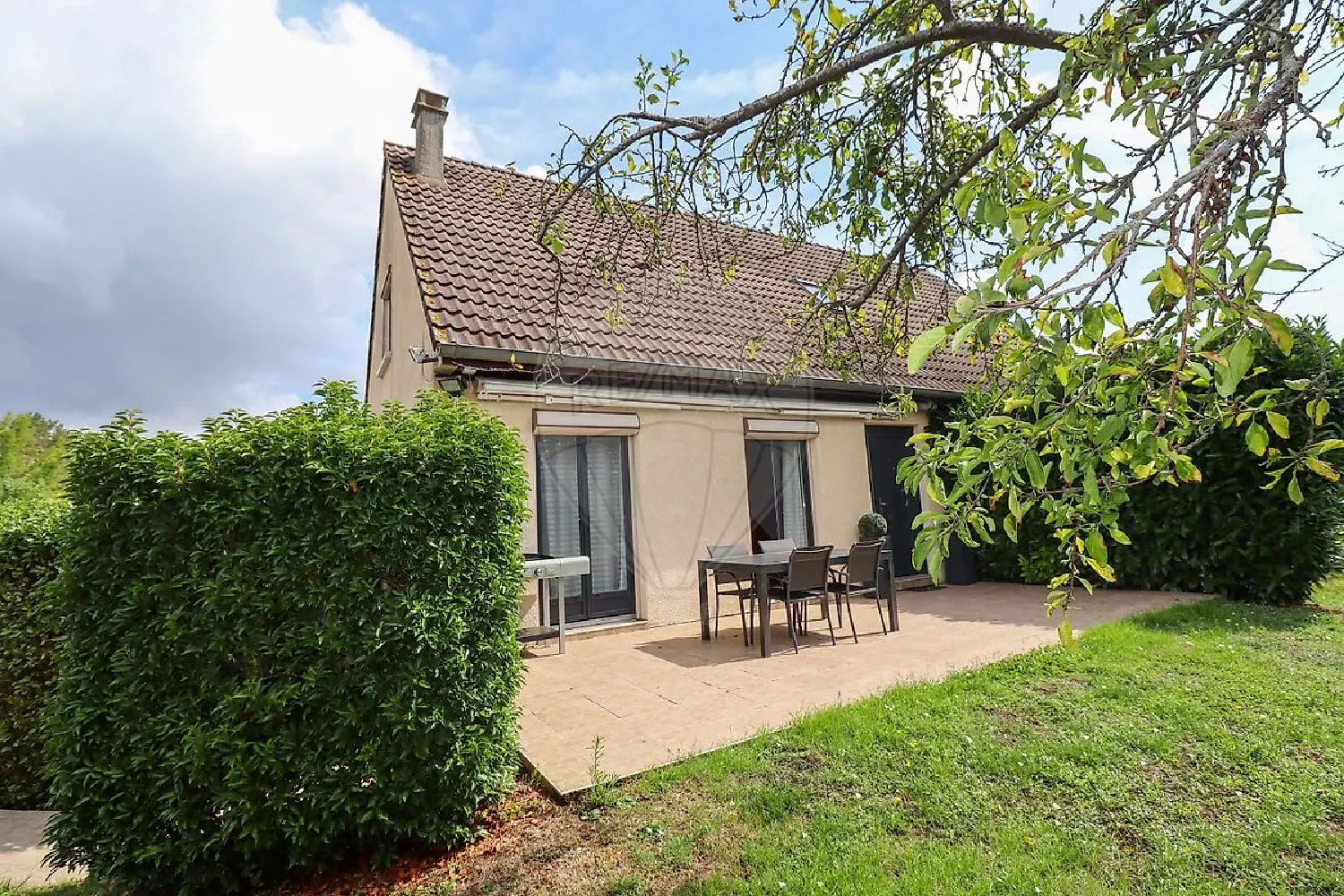  for sale house Seignelay Yonne 1