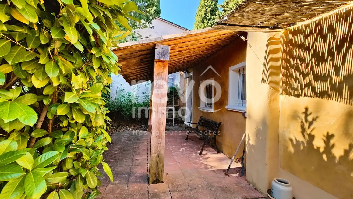  te koop huis Villedieu Vaucluse 2