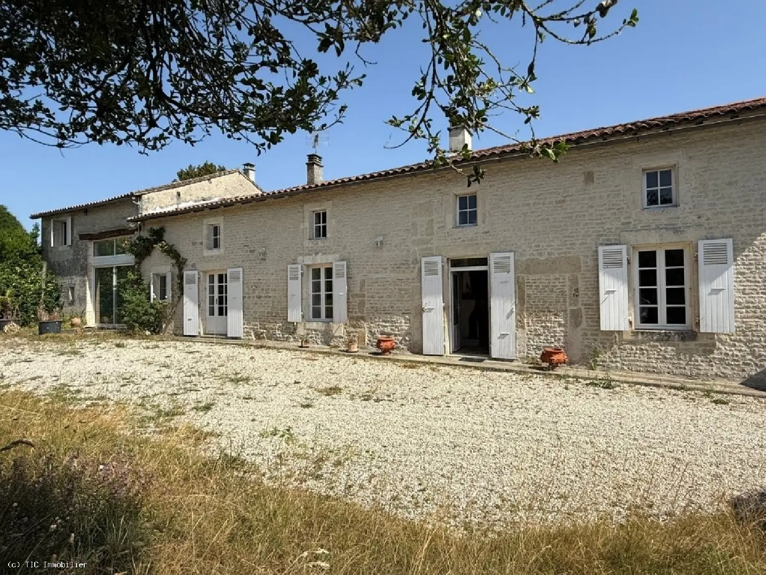  for sale house Villefagnan Charente 2