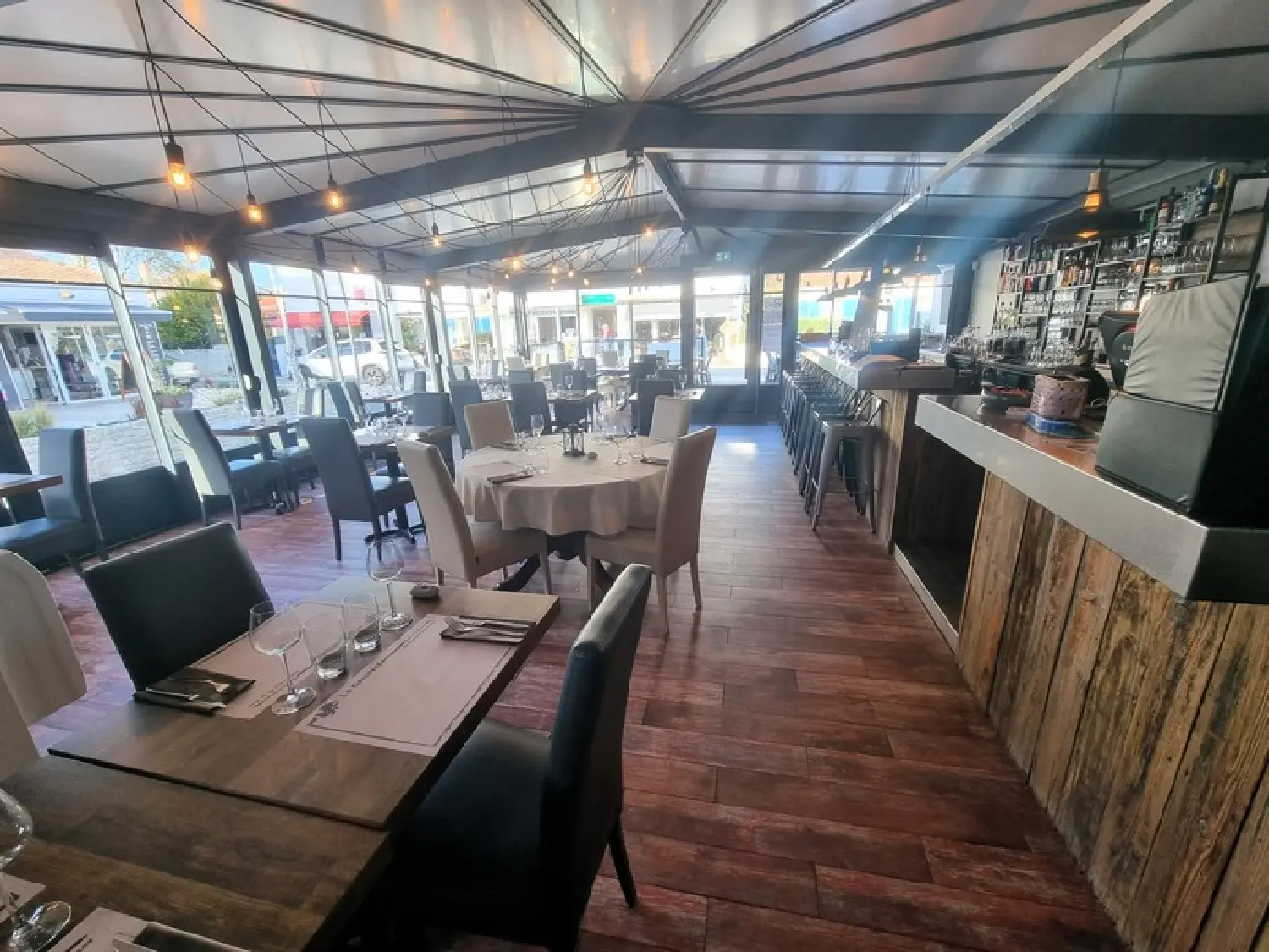  à vendre restaurant La Cotinière Charente-Maritime 1