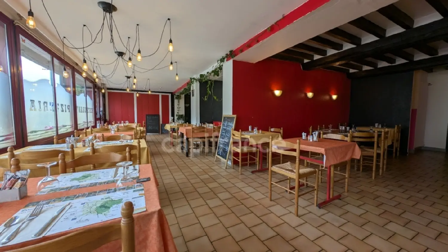  te koop restaurant Les Chapelles Mayenne 2