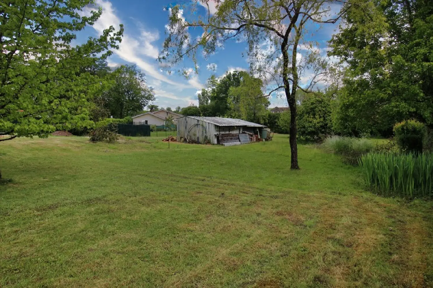  te koop terrein Baron Gironde 1