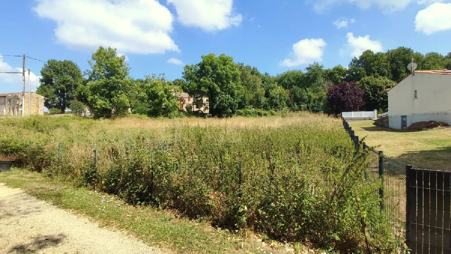  te koop terrein Écoyeux Charente-Maritime 1