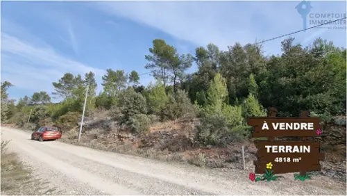 Taradeau Var terrein foto