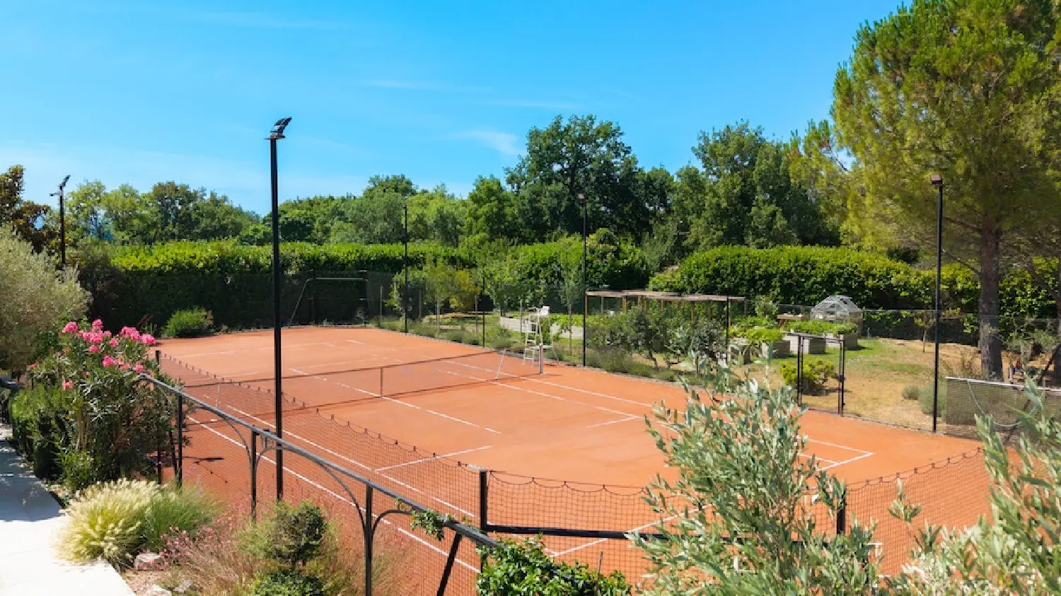  à vendre villa Aix-en-Provence Bouches-du-Rhône 3