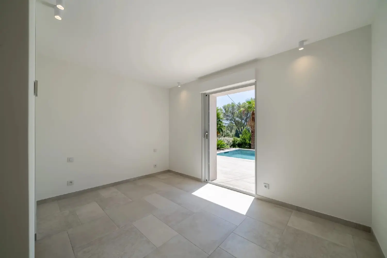  en venta villa Anthéor Var 6