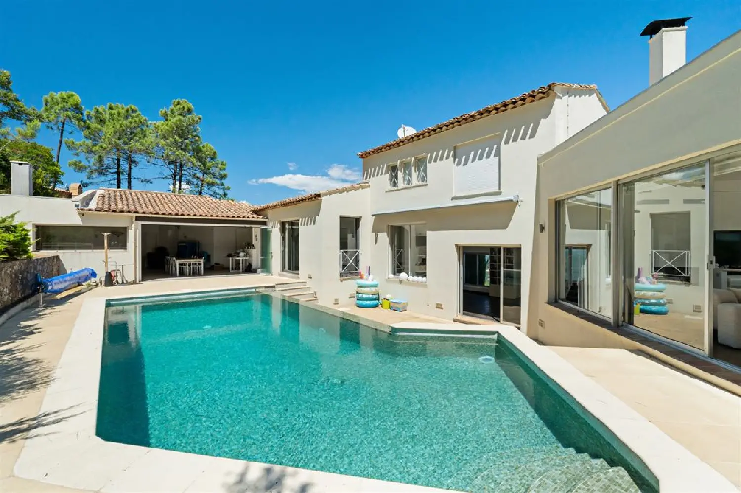  for sale villa Bagnols-en-Forêt Var 5