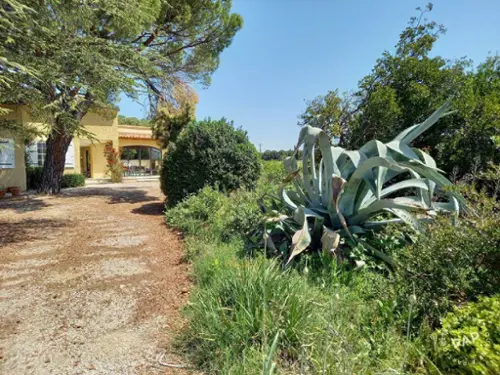 Cabrières-d'Avignon Vaucluse villa foto 7124285
