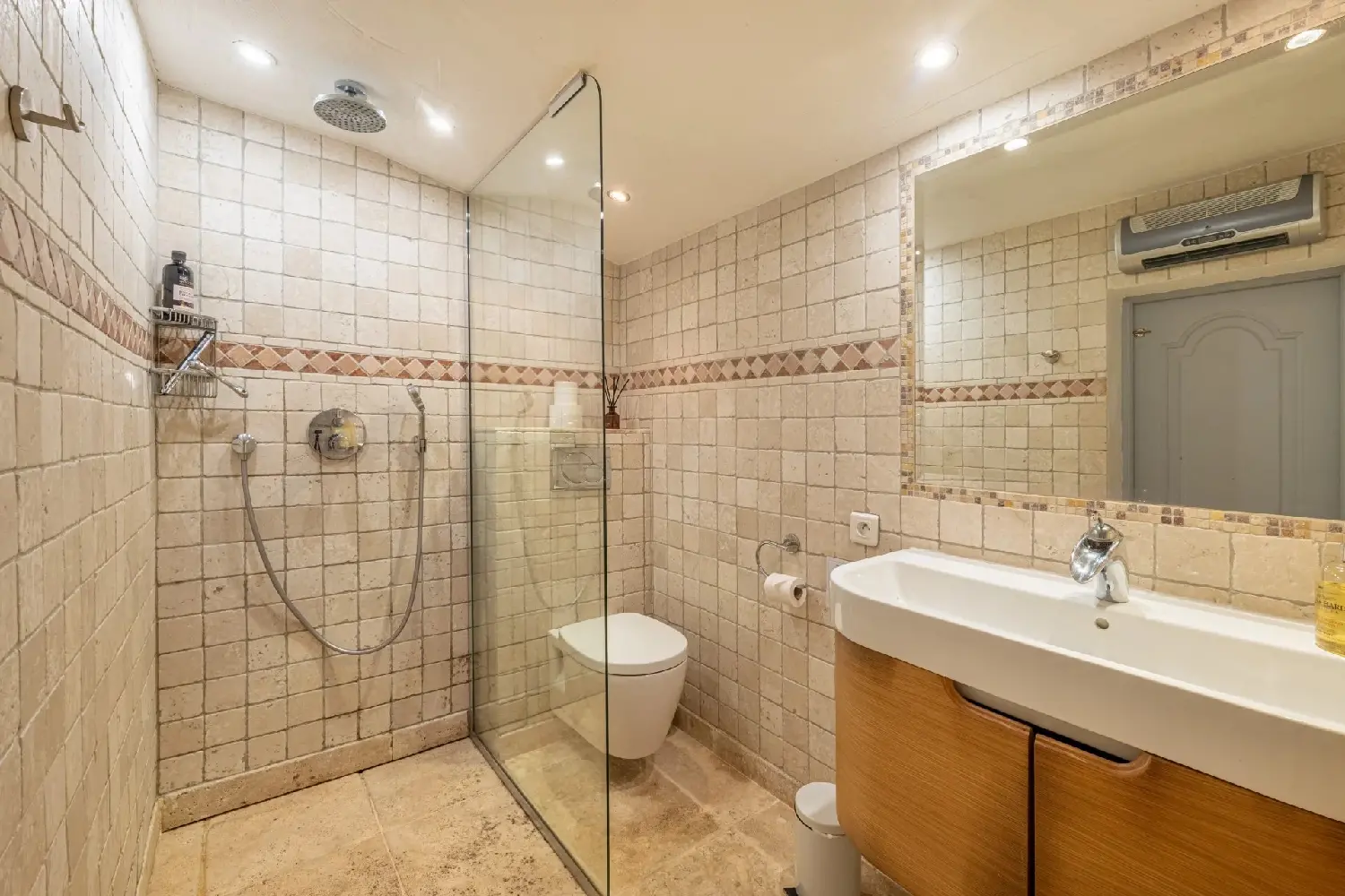  à vendre villa Châteauneuf-Grasse Alpes-Maritimes 8