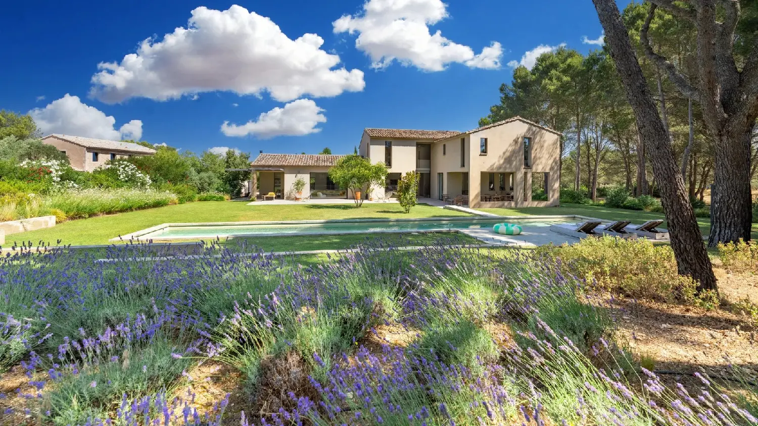  te koop villa Eygalières Bouches-du-Rhône 2