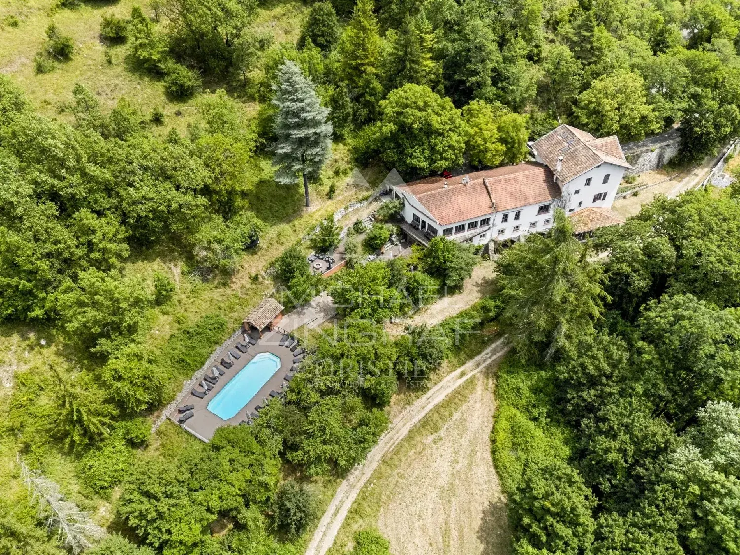  à vendre villa Gourdon Alpes-Maritimes 1