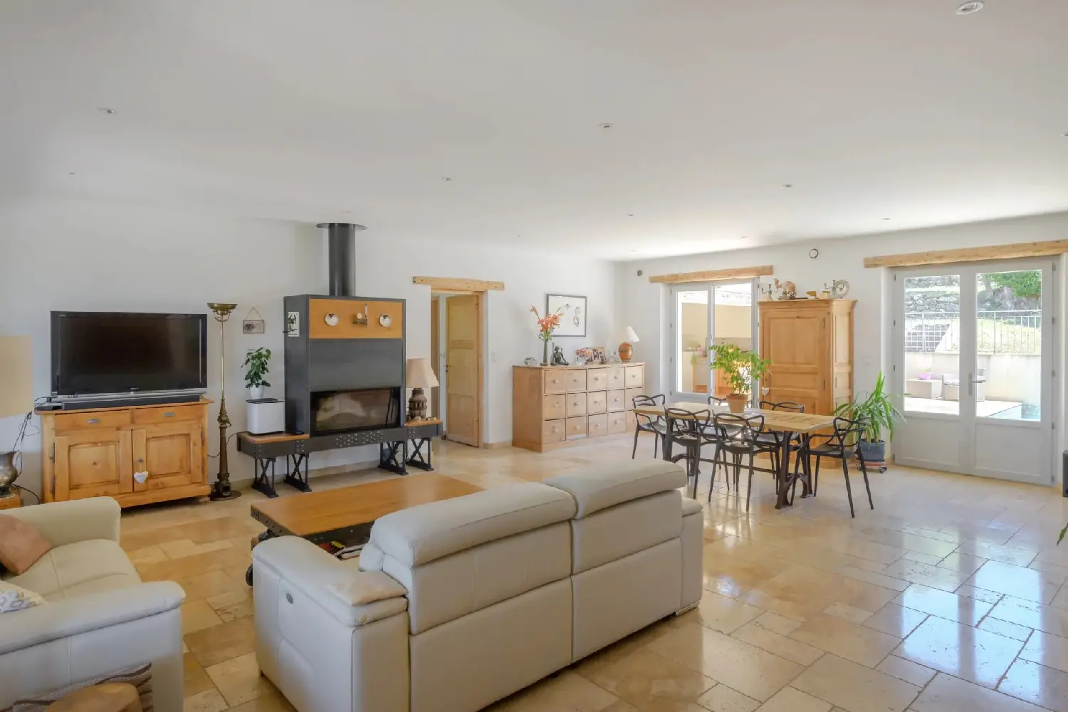  en venta villa Laouque Var 5
