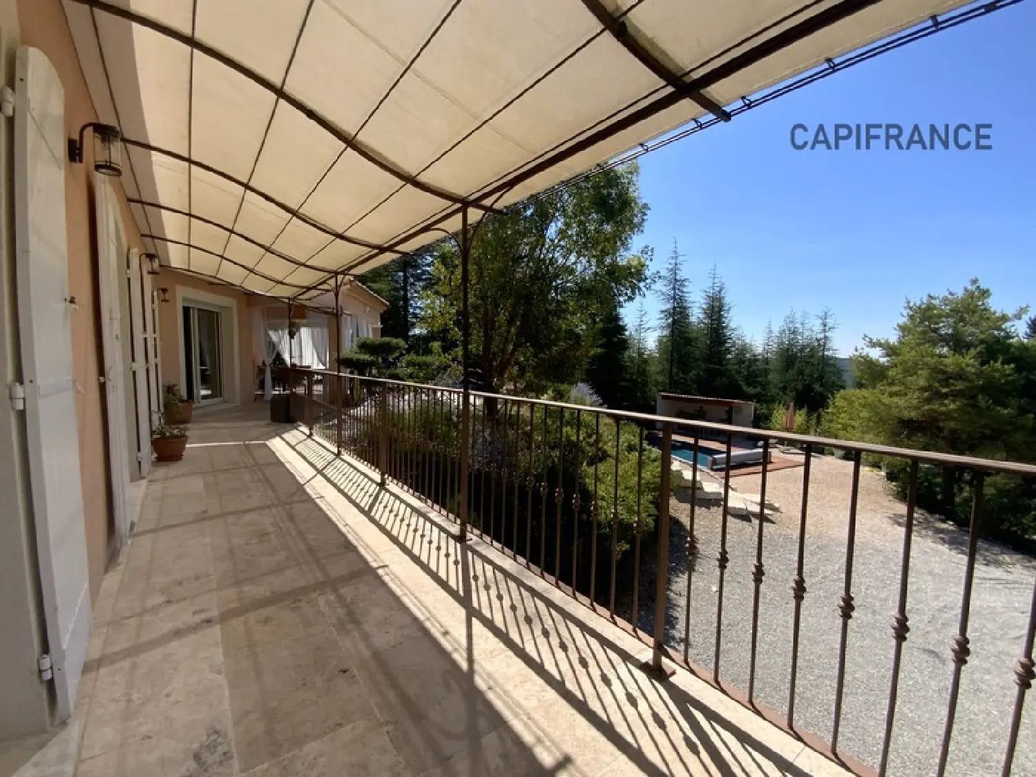  te koop villa Saint-Étienne-les-Orgues Alpes-de-Haute-Provence 3