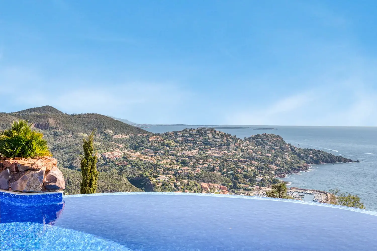  à vendre villa Théoule-sur-Mer Alpes-Maritimes 5