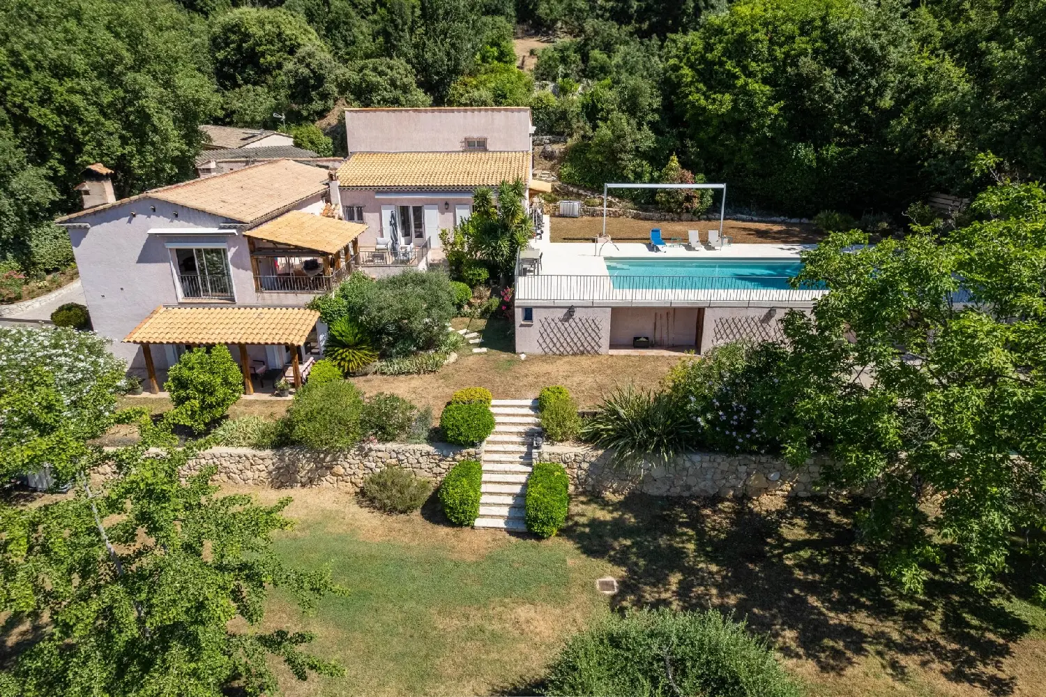  for sale villa Tourette-sur-Loup Alpes-Maritimes 1