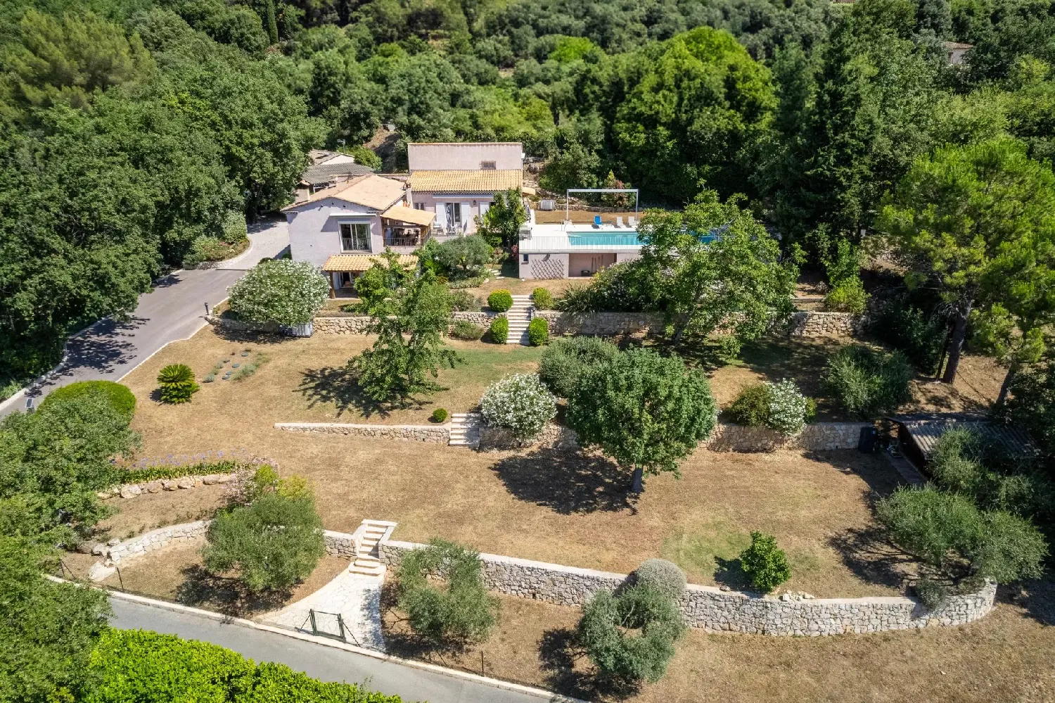  for sale villa Tourette-sur-Loup Alpes-Maritimes 2