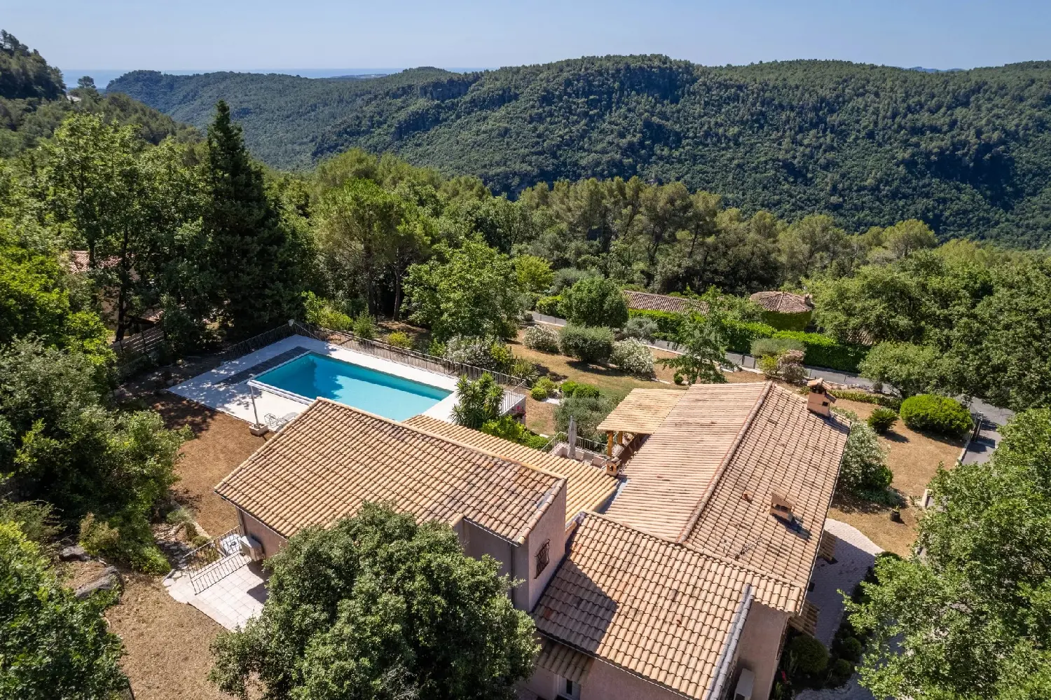  for sale villa Tourette-sur-Loup Alpes-Maritimes 3