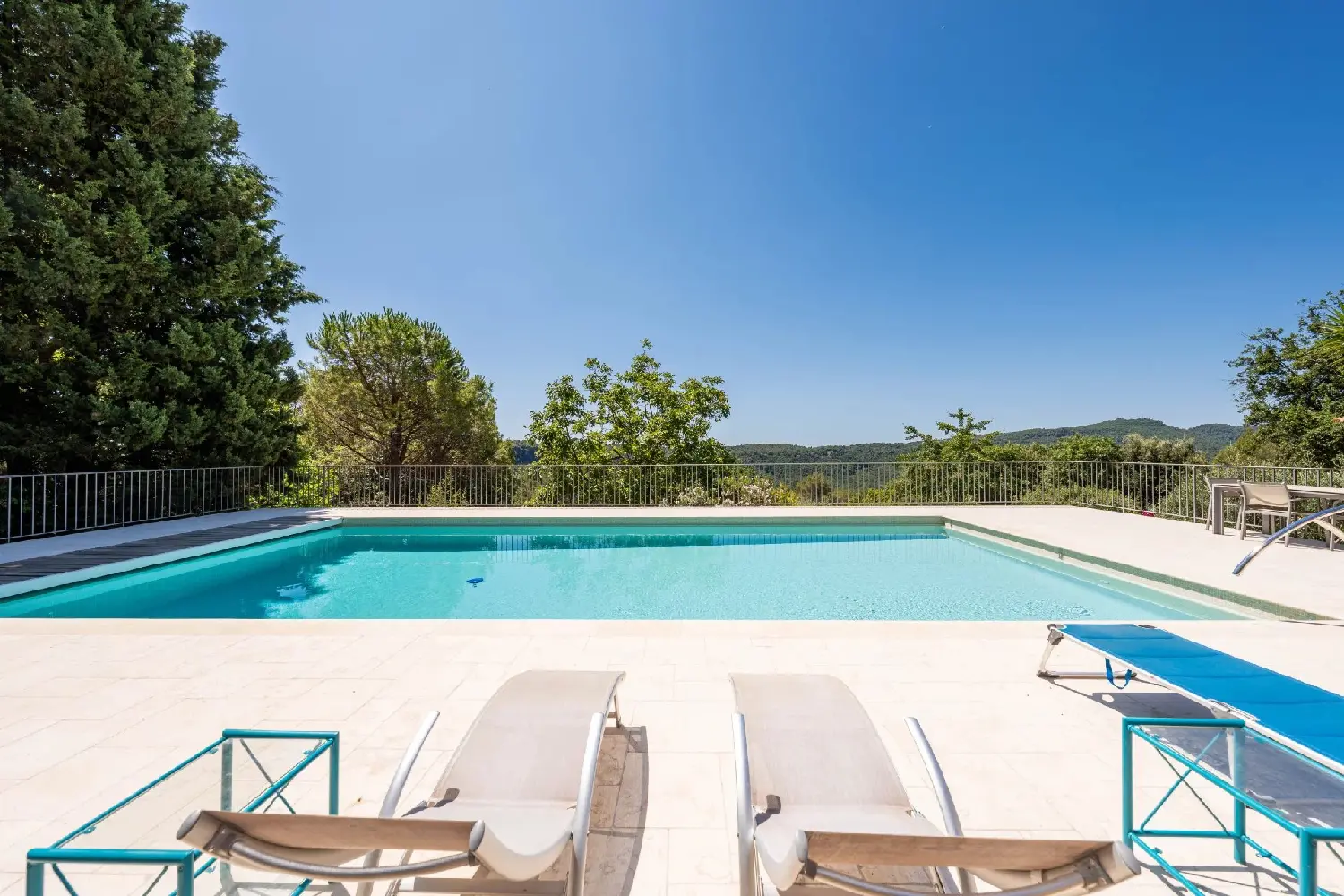  for sale villa Tourette-sur-Loup Alpes-Maritimes 5