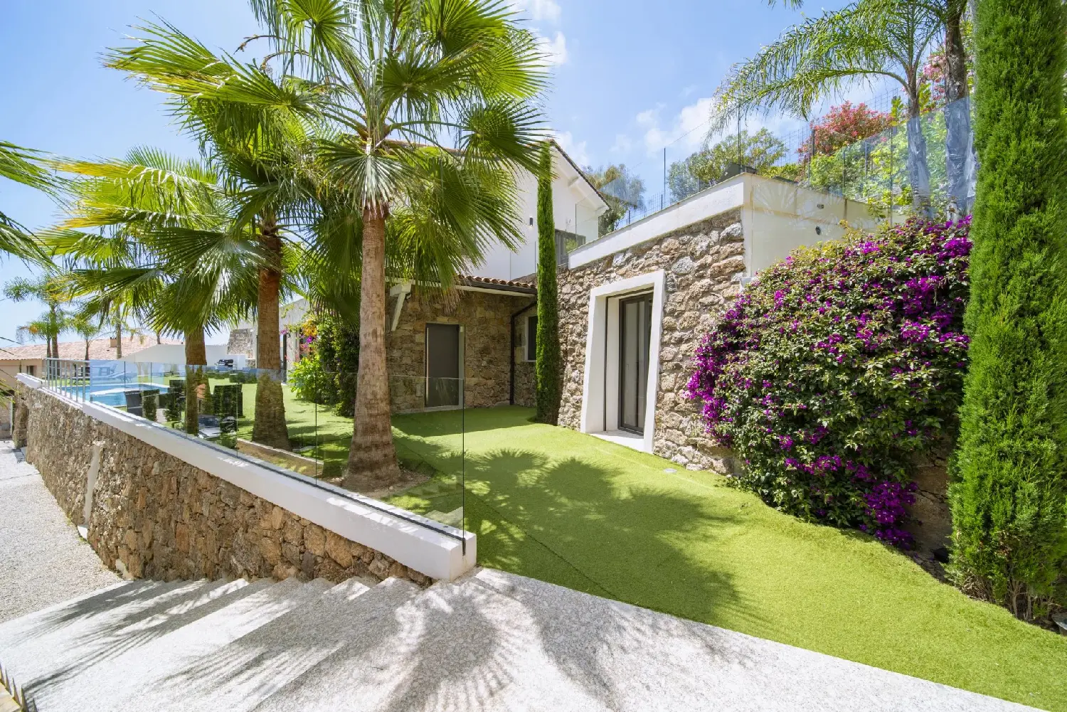  for sale villa Vallauris Alpes-Maritimes 2