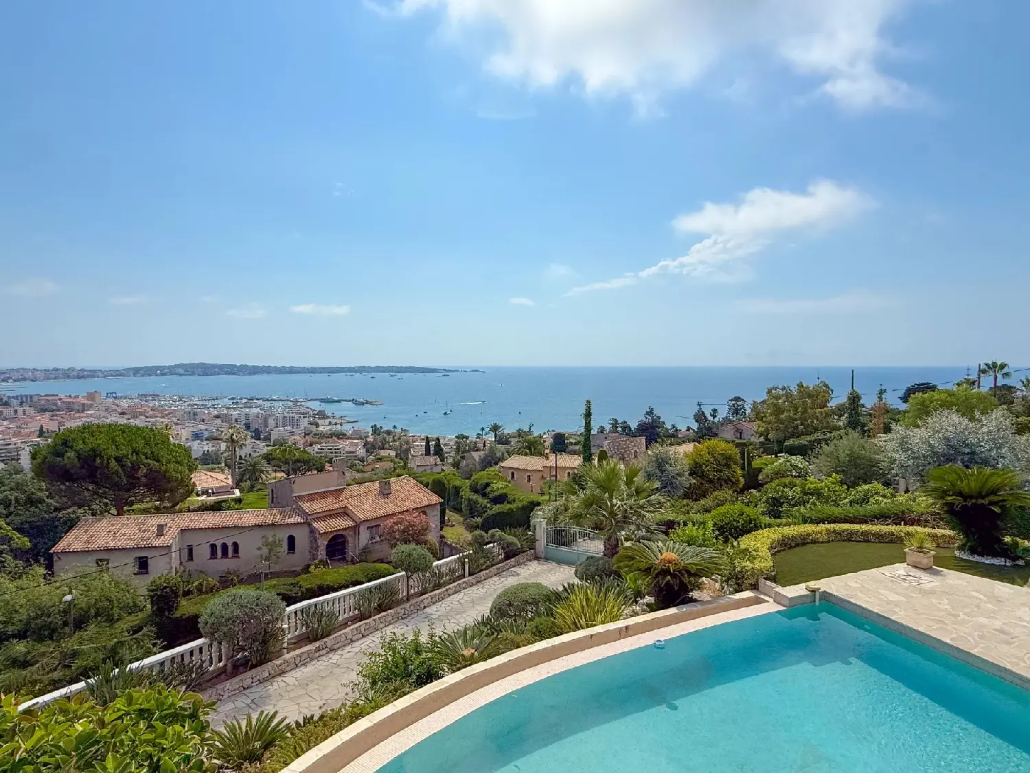  te koop villa Vallauris Alpes-Maritimes 2