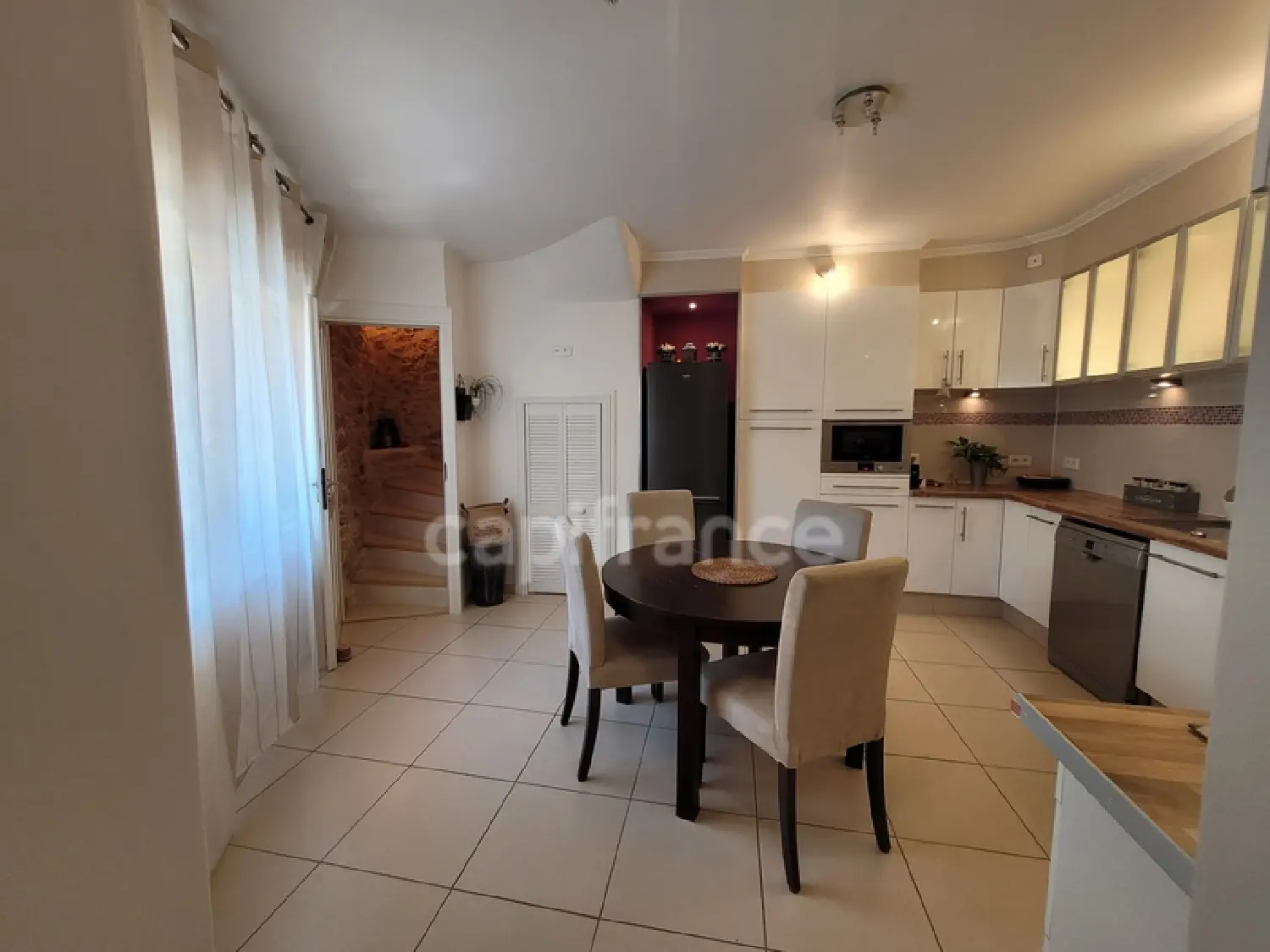  for sale village house Cornillon-Confoux Bouches-du-Rhône 5