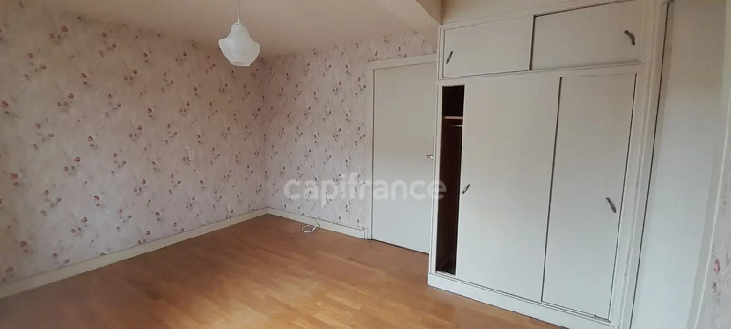  en venta casa de pueblo Gipcy Allier 4