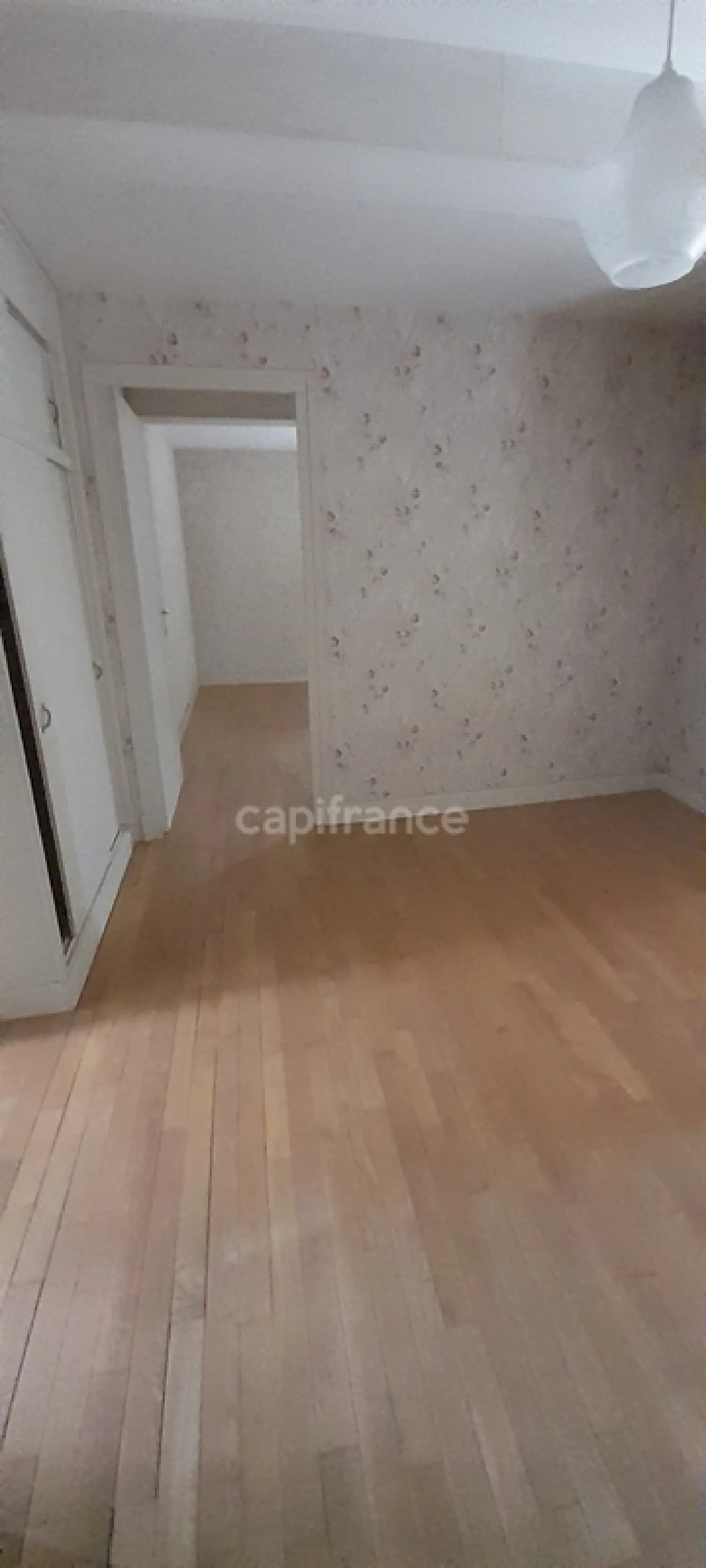  en venta casa de pueblo Gipcy Allier 5