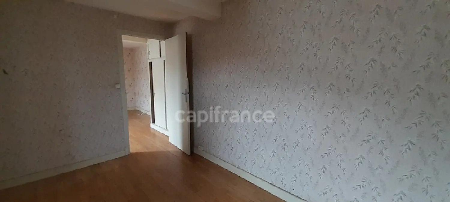  en venta casa de pueblo Gipcy Allier 6