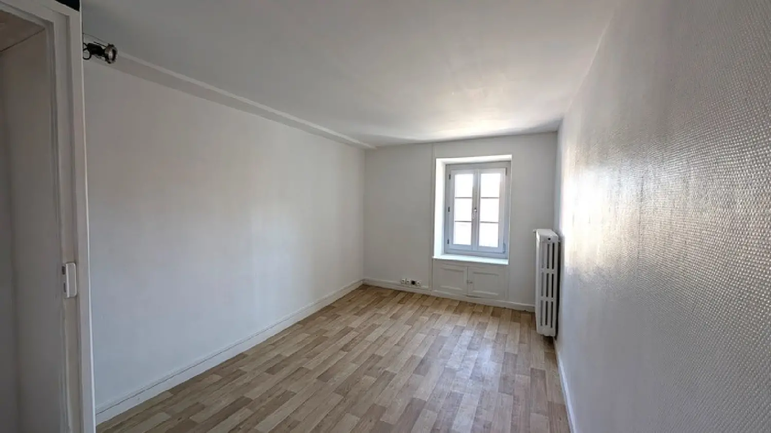  à vendre maison de village L'Isle-sur-Serein Yonne 6