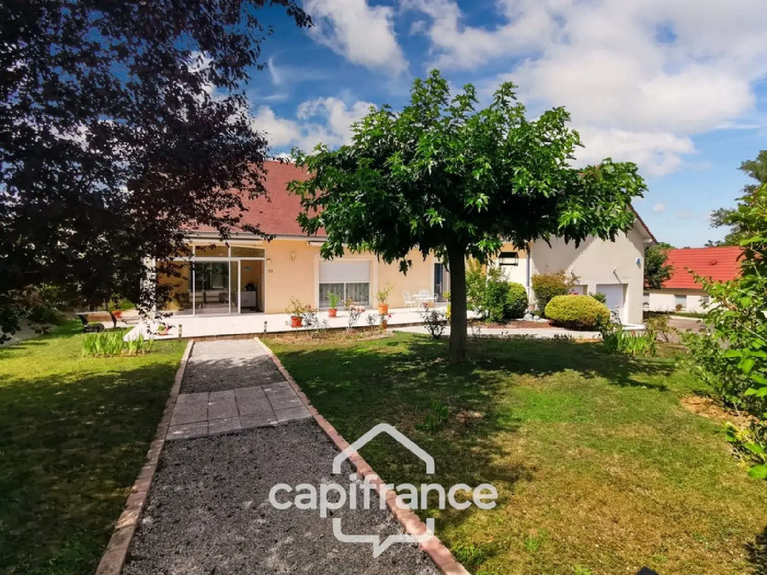  te koop dorpshuis Lux Saône-et-Loire 1