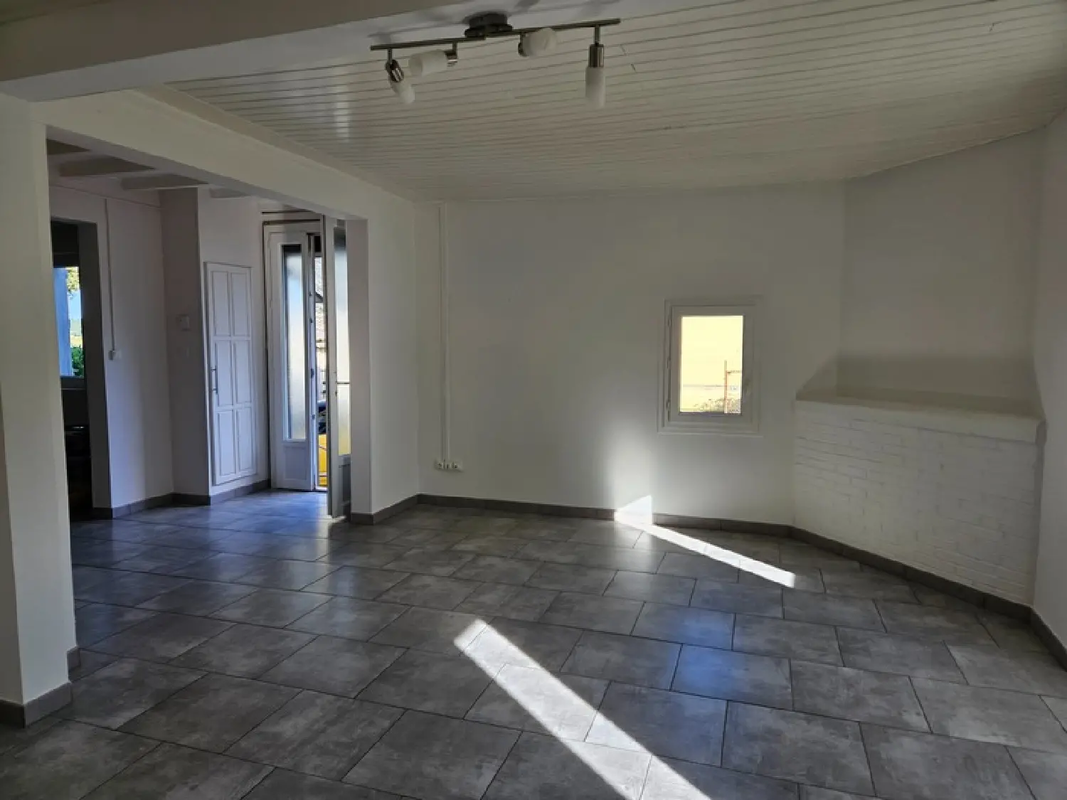  te koop dorpshuis Marguestau Gers 3