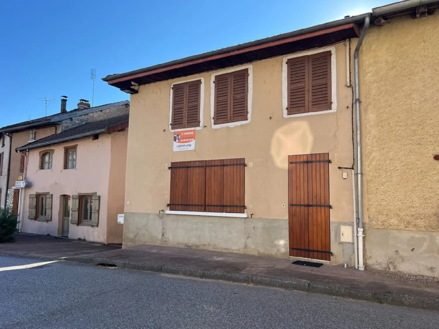  te koop dorpshuis Saint-Igny-de-Vers Rhône 1