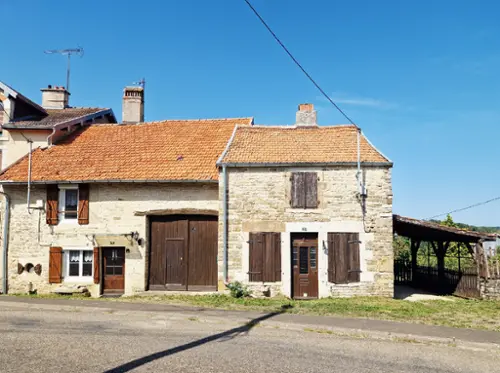 Savigny Haute-Marne dorpshuis foto 7123230