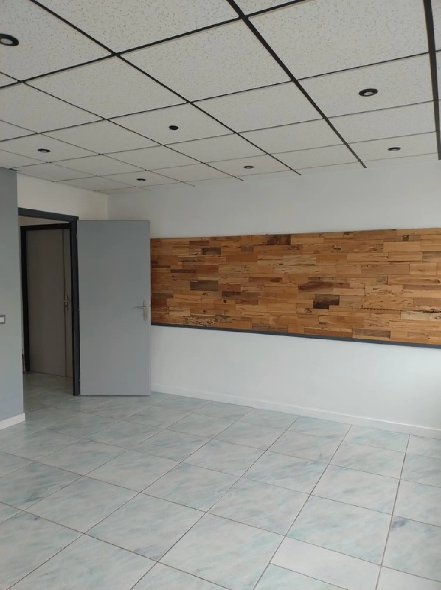  for sale office Challes-les-Eaux Savoie 7