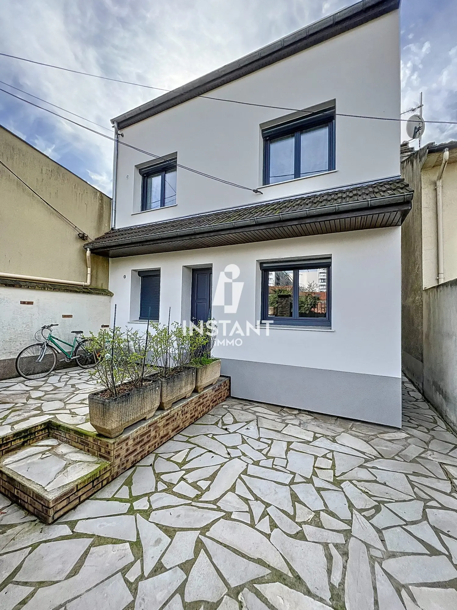 te koop kantoor Montreuil Seine-Saint-Denis 2