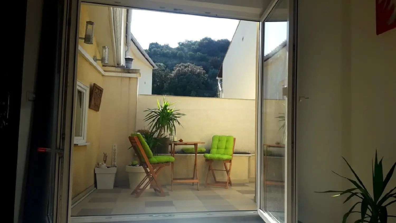  te koop appartement Alès Gard 8