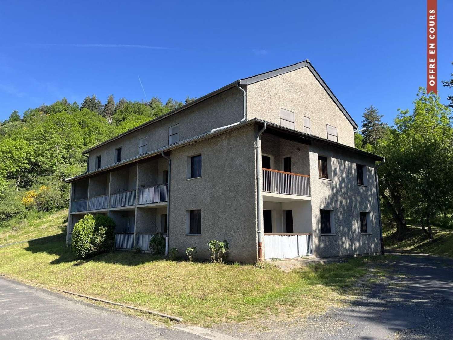  à vendre appartement Bagnols-les-Bains Lozère 1