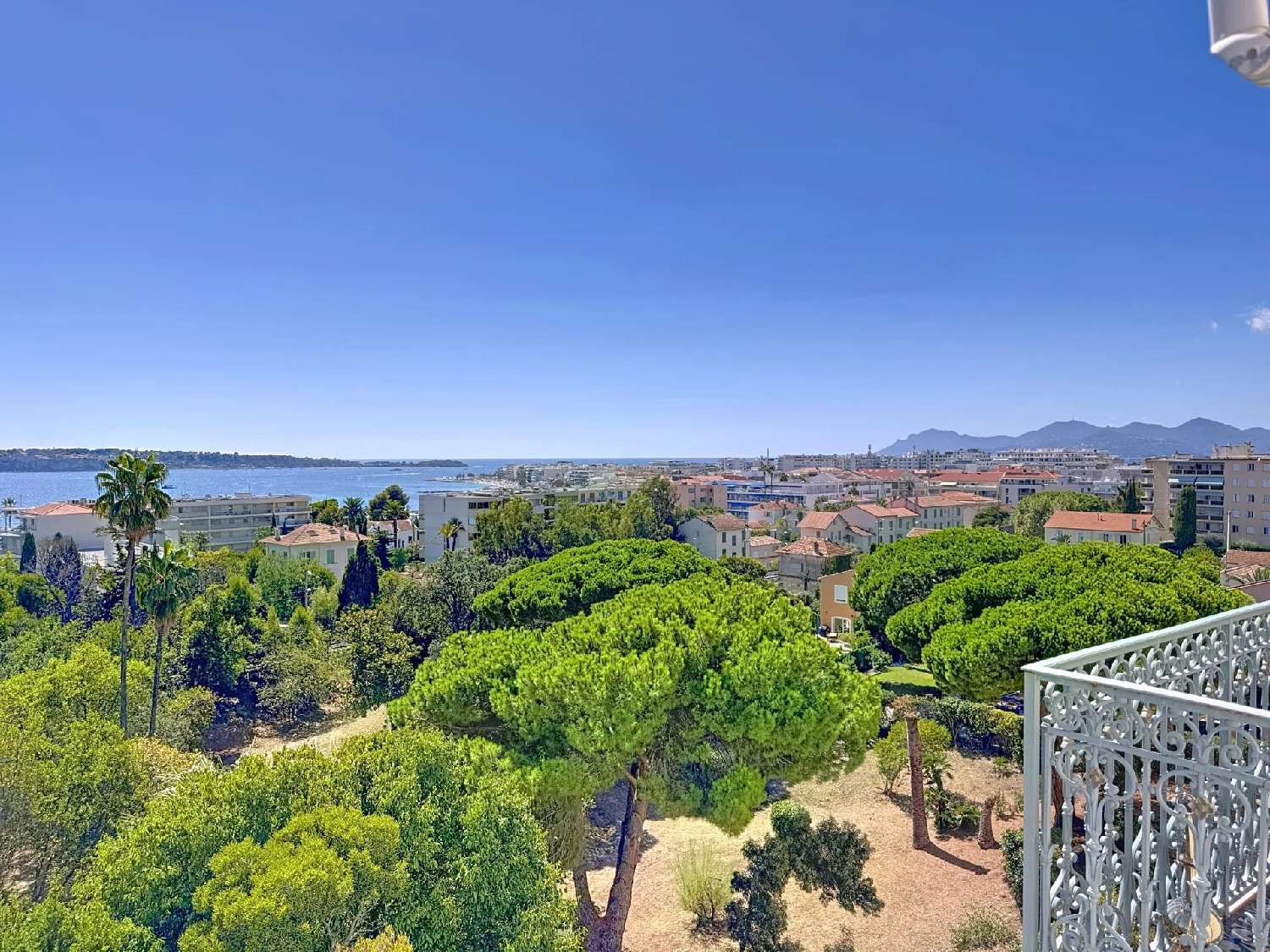  te koop appartement Cannes Alpes-Maritimes 2