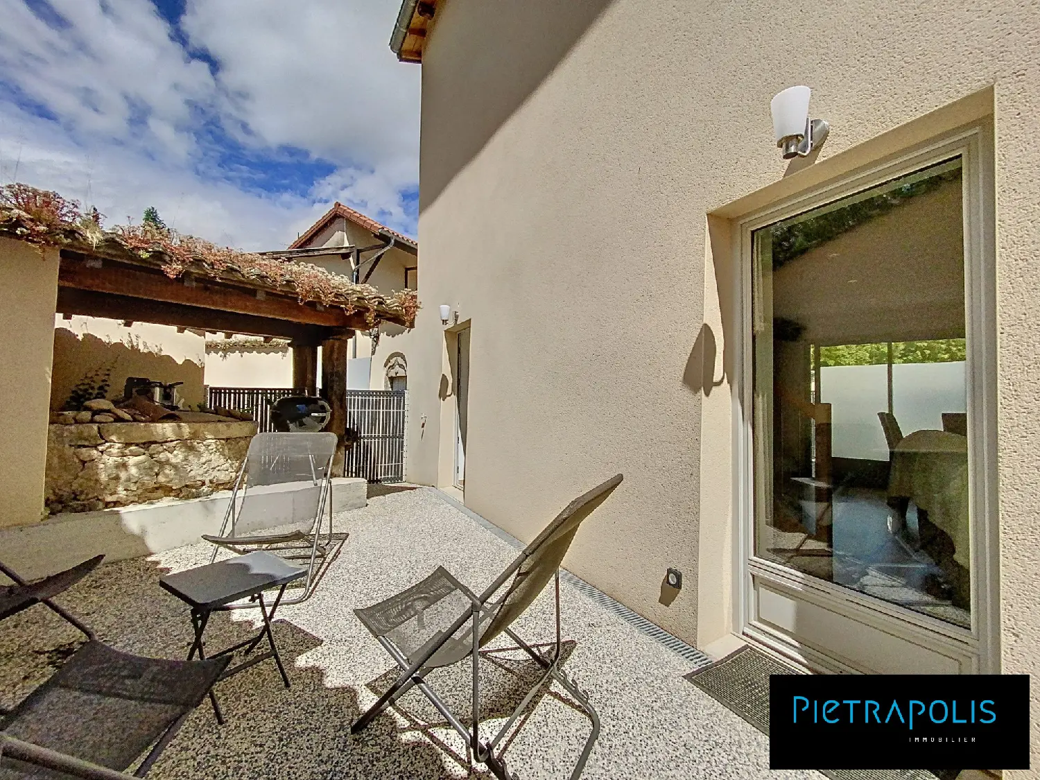  for sale apartment Genay Rhône 1