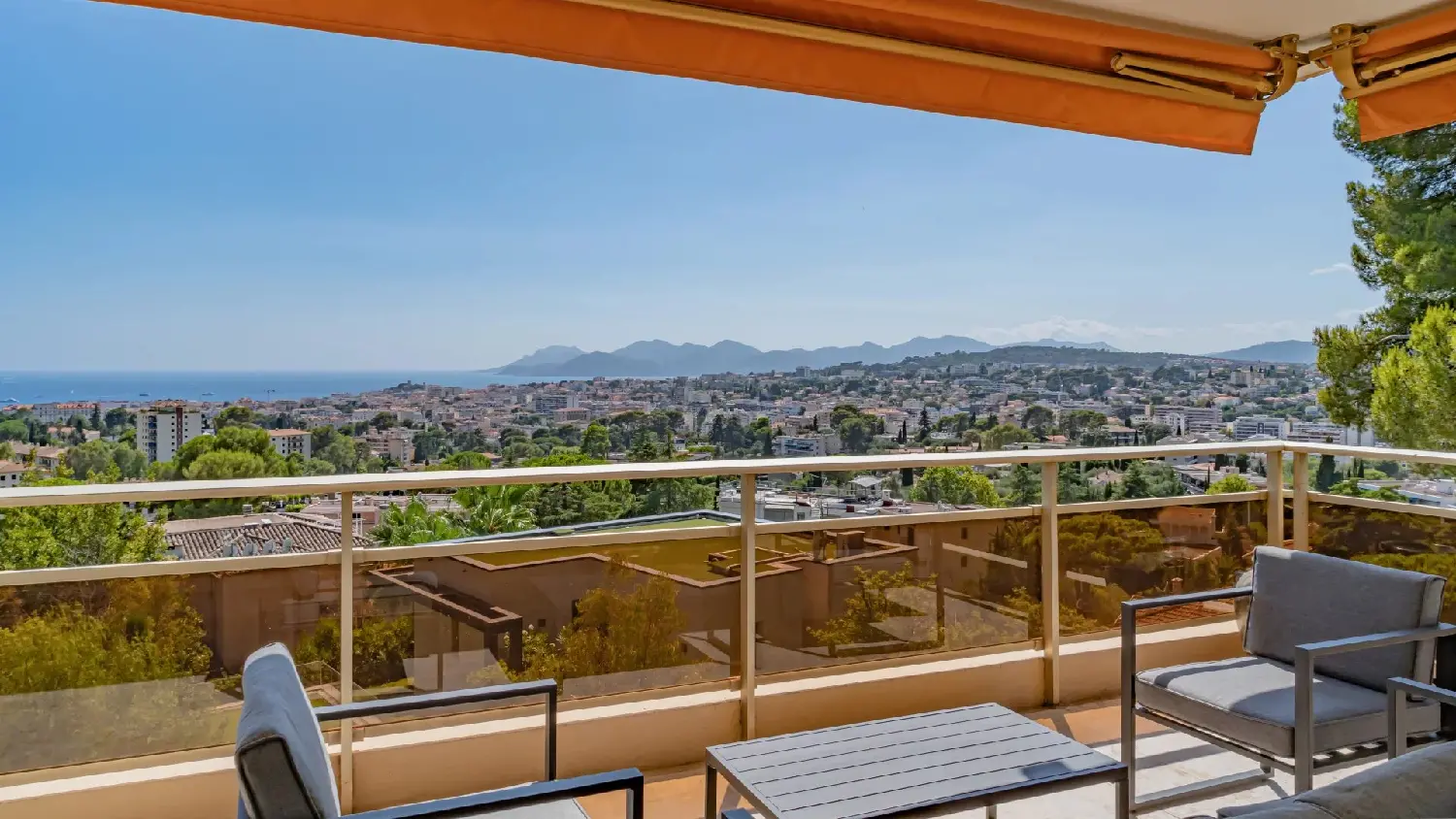  kaufen Wohnung/ Apartment Le Cannet Alpes-Maritimes 2
