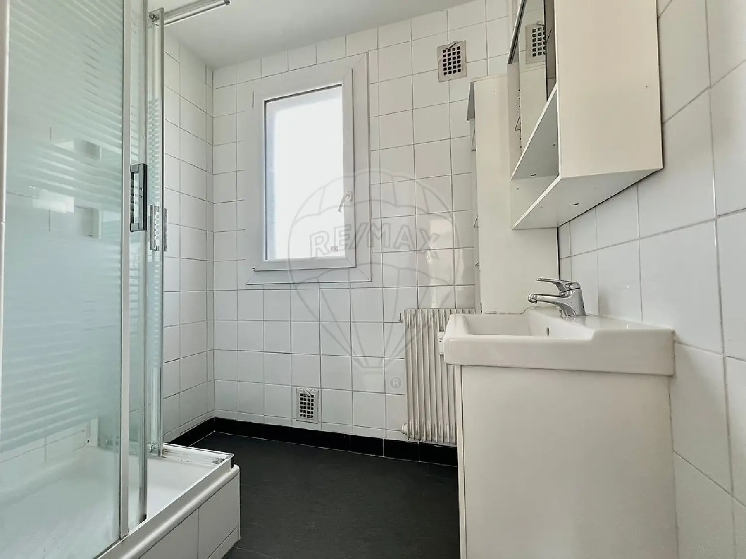  for sale apartment Limas Rhône 8