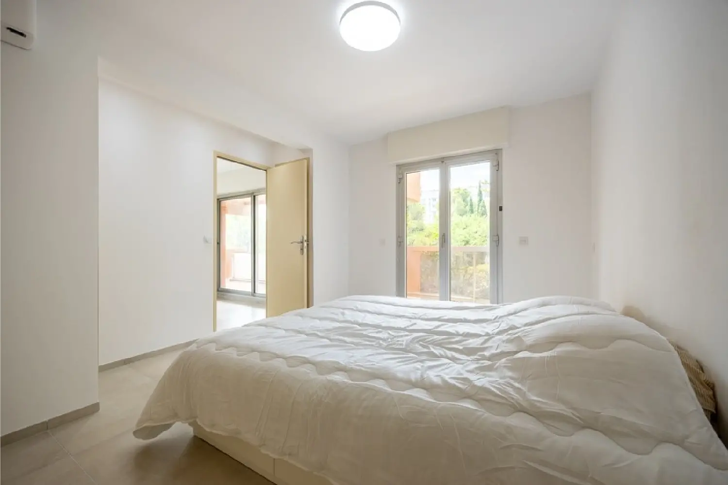  for sale apartment Marseille 8e Arrondissement Bouches-du-Rhône 3