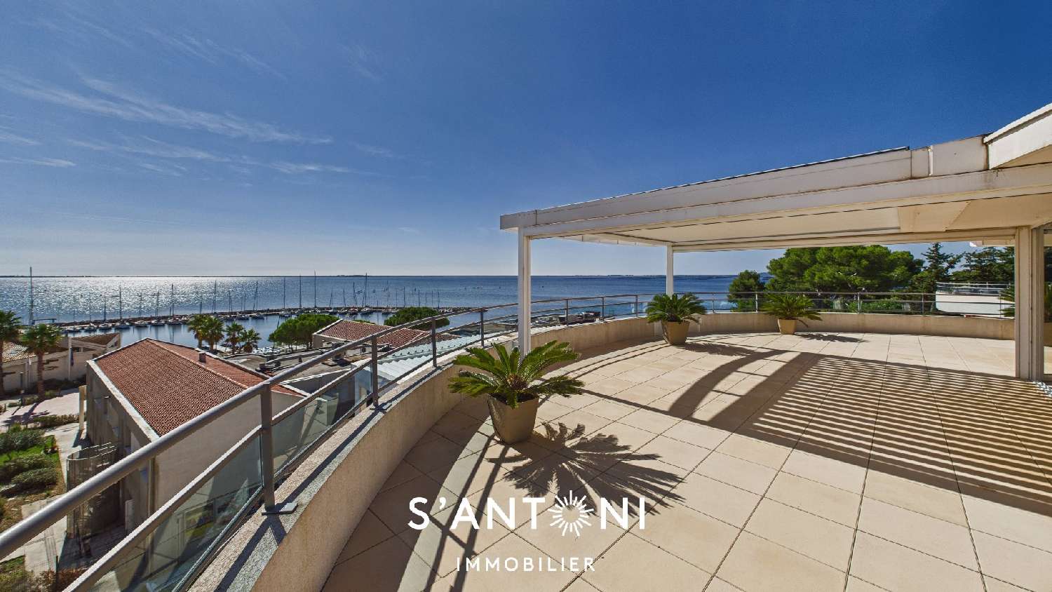  à vendre appartement Mèze Hérault 1