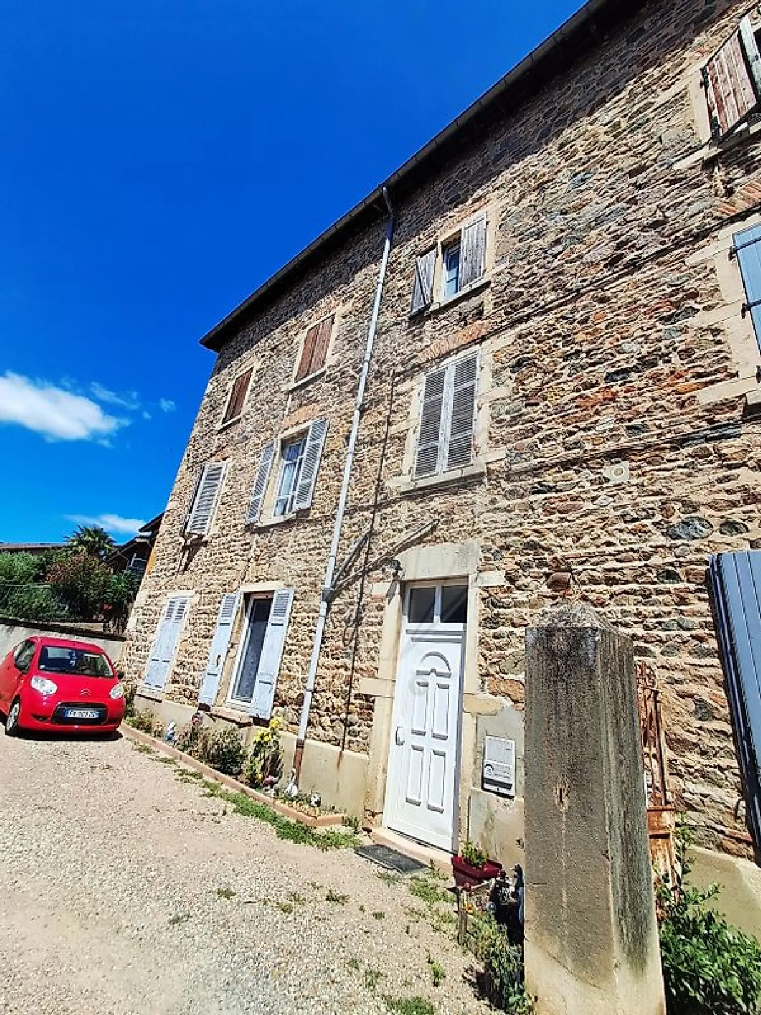  for sale apartment Saint-Lager Rhône 1
