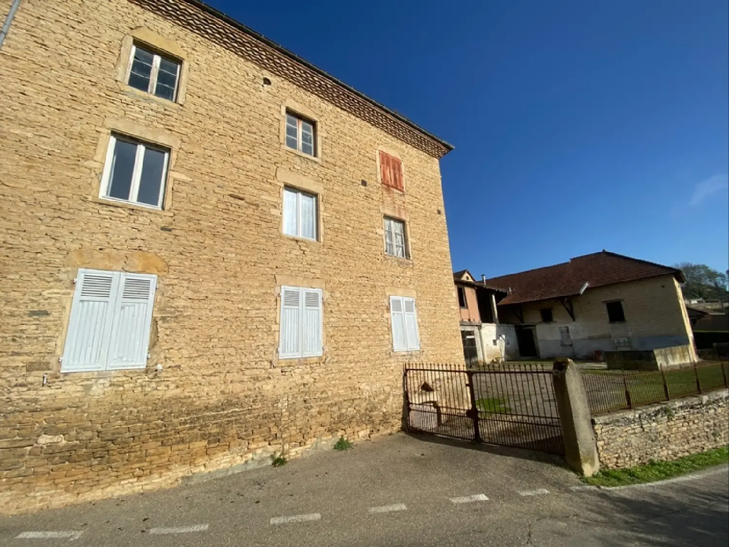 te koop appartement Saint-Marcel-Bel-Accueil Isère 3