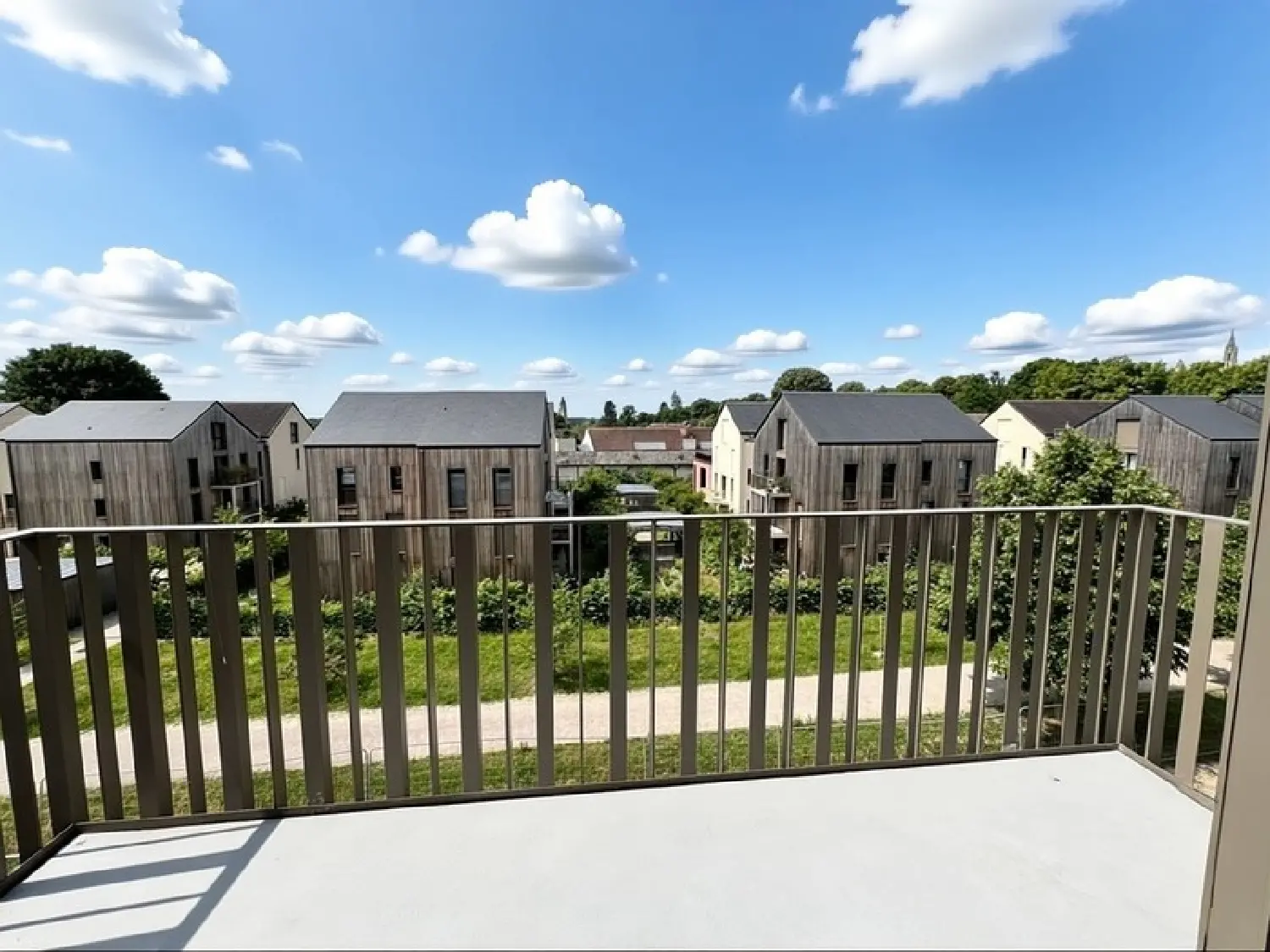  for sale apartment Senlis Oise 2