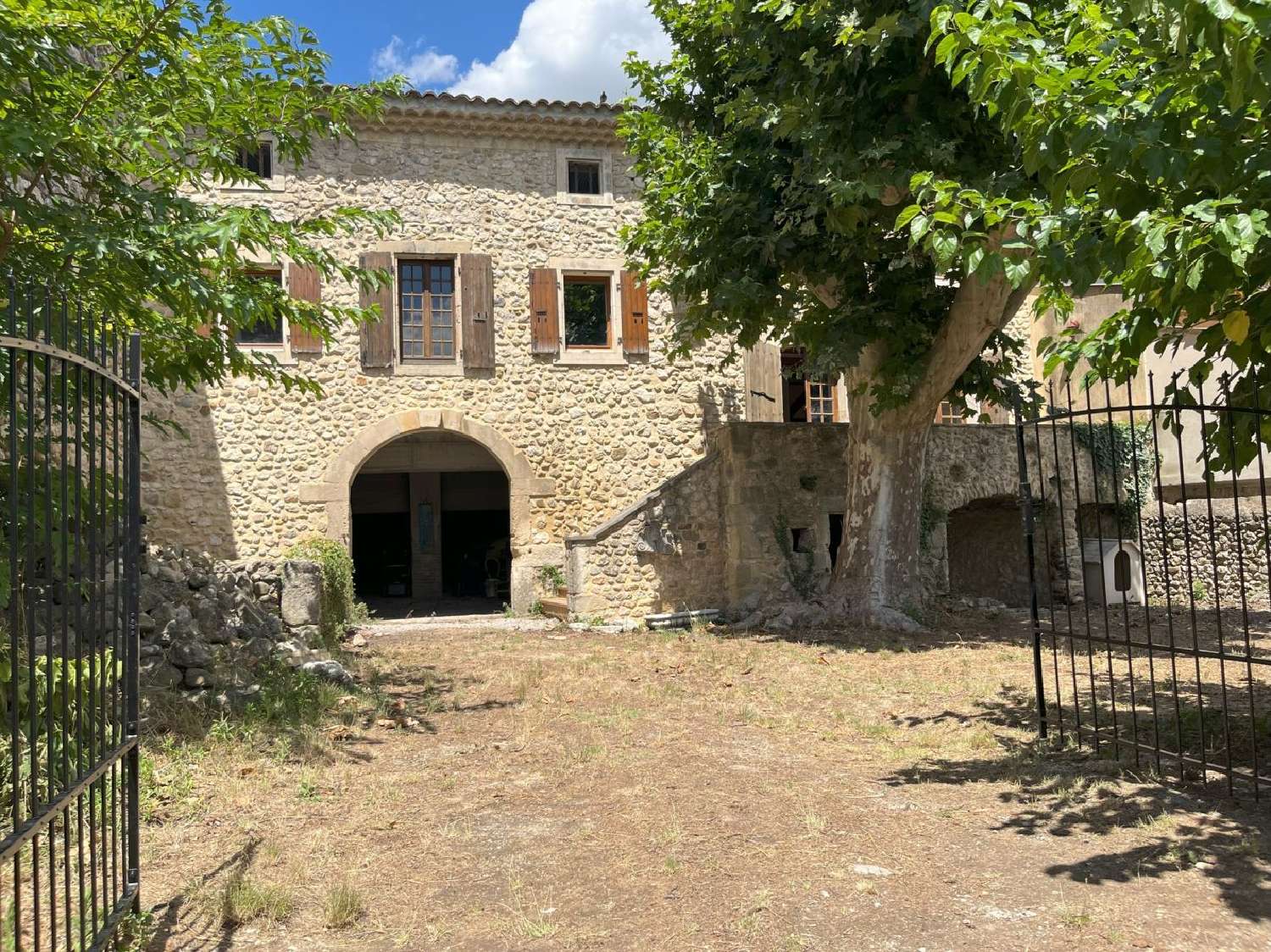  te koop schuur Les Granges-Gontardes Drôme 1