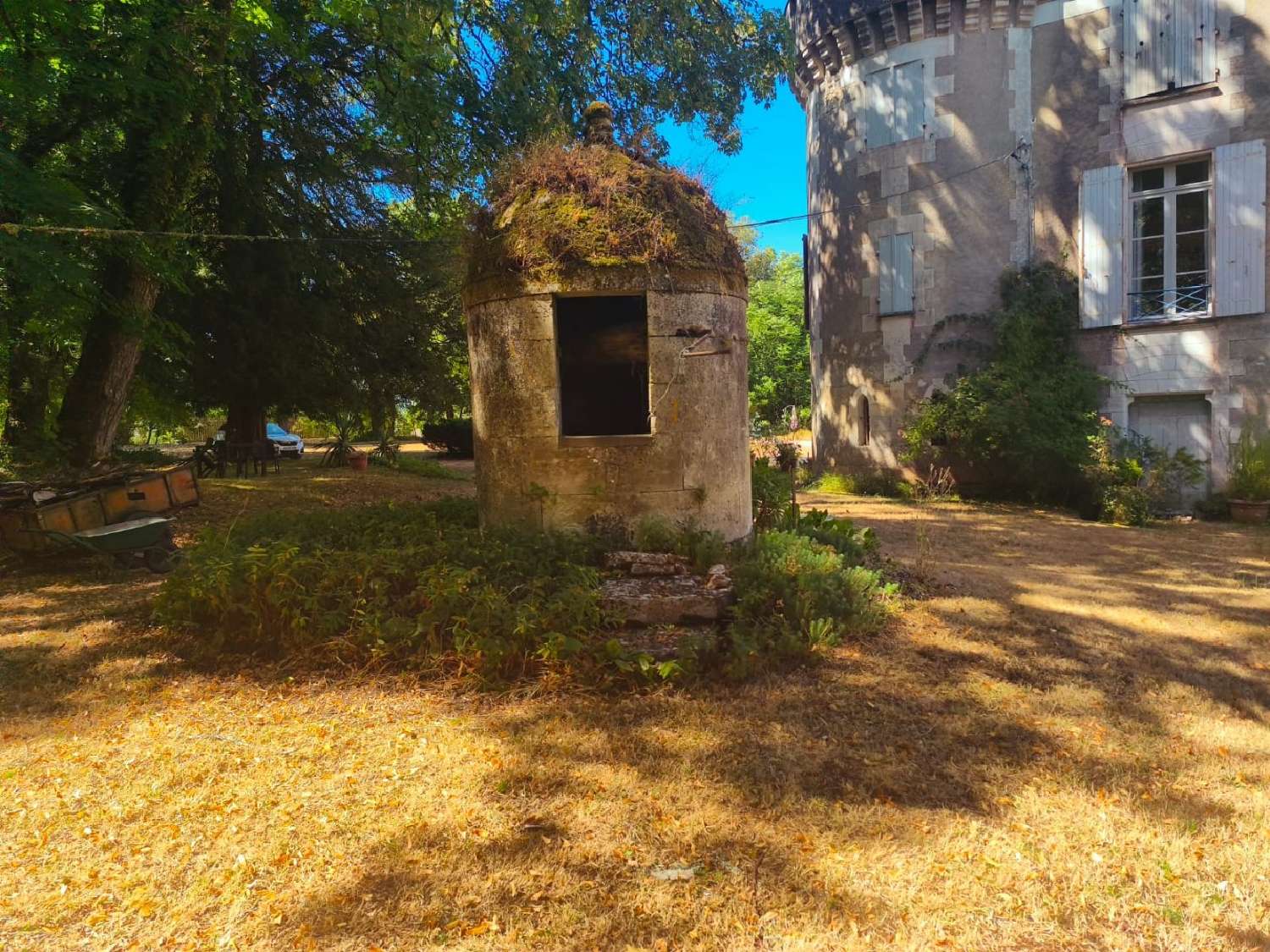  te koop kasteel Champagnac-de-Bélair Dordogne 1