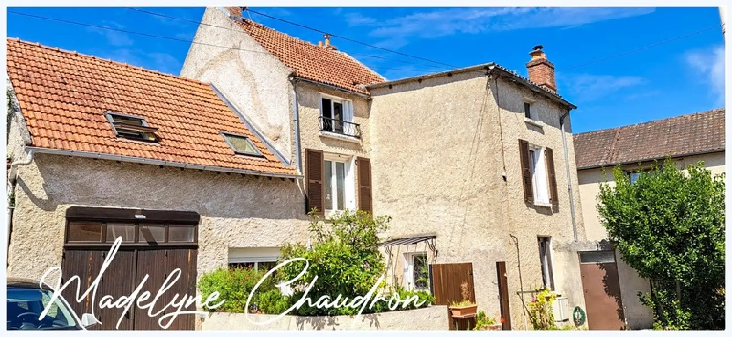  te koop stadshuis Cerny Essonne 1